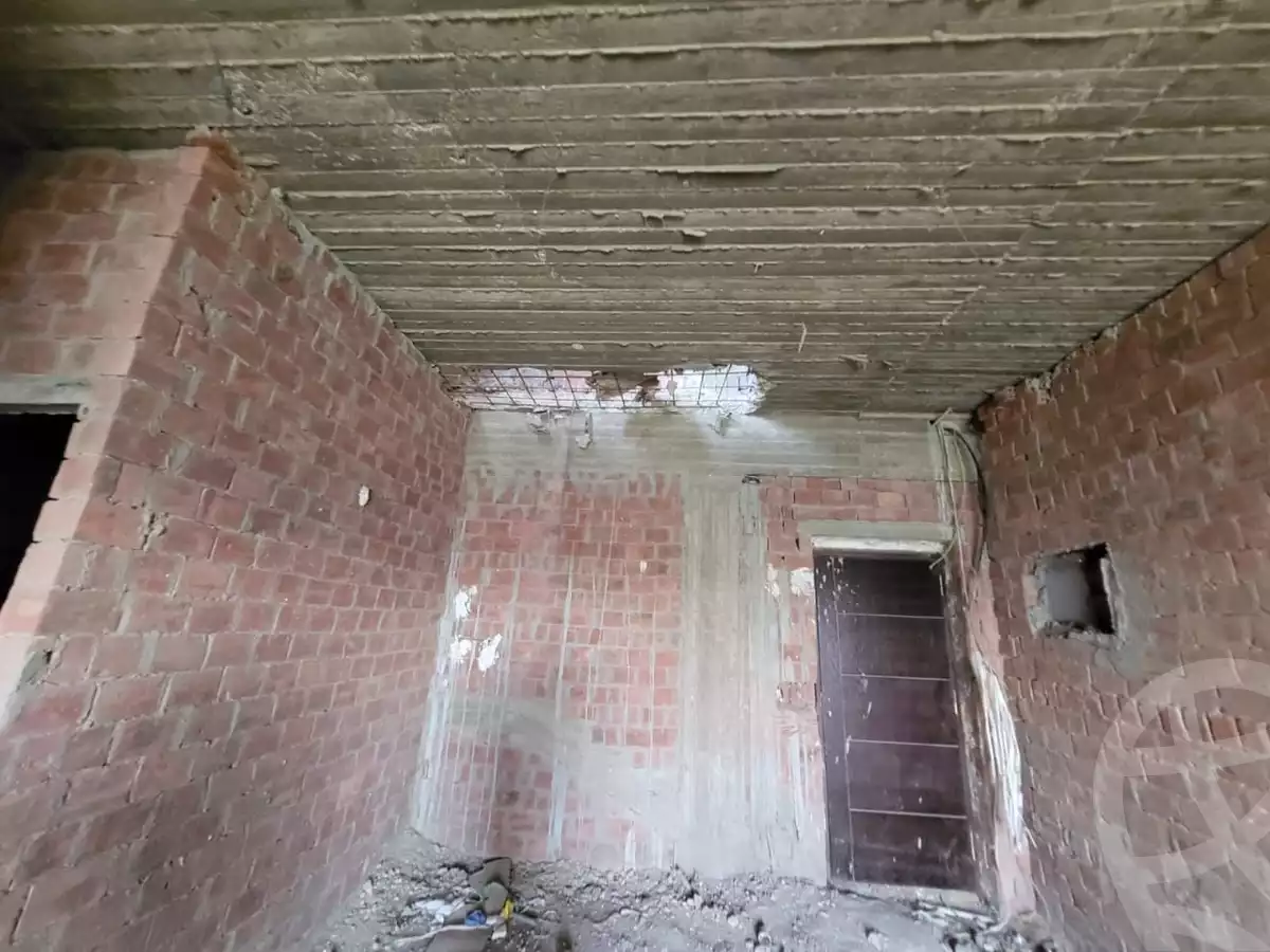 https://aqarmap.com.eg/en/listing/5593338-for-sale-cairo-new-cairo-compounds-galleria-moon-valley