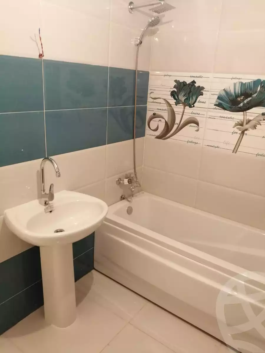 https://aqarmap.com.eg/ar/listing/5594826-for-sale-cairo-ain-shams-6-october-st