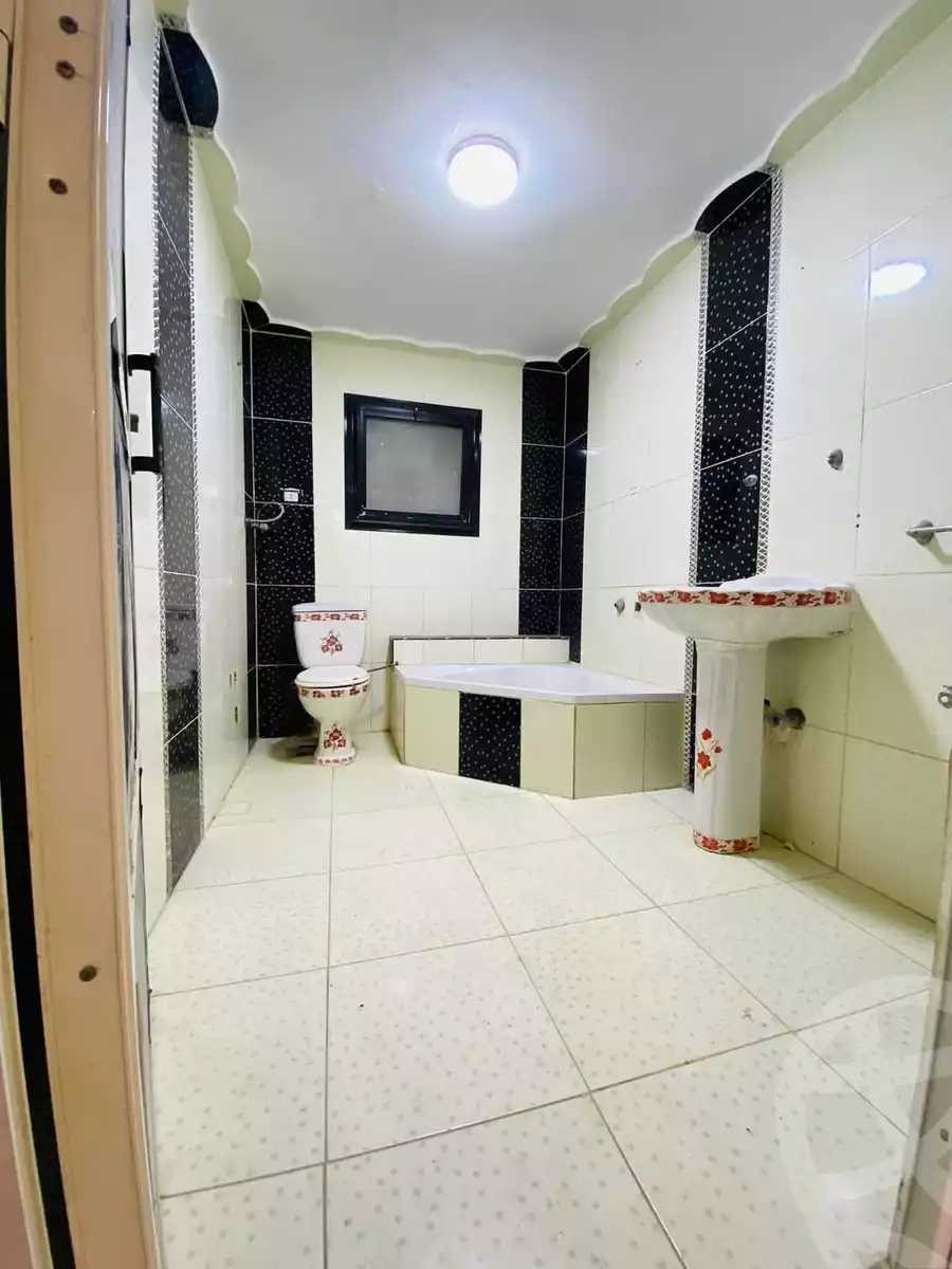 https://aqarmap.com.eg/ar/listing/5917815-for-sale-alexandria-l-jmy-shataa-el-nakheel