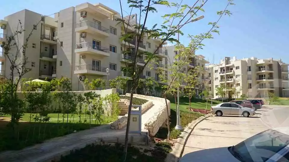 https://aqarmap.com.eg/en/listing/5596357-for-rent-cairo-el-sheikh-zayed-city-compounds-dh-drys