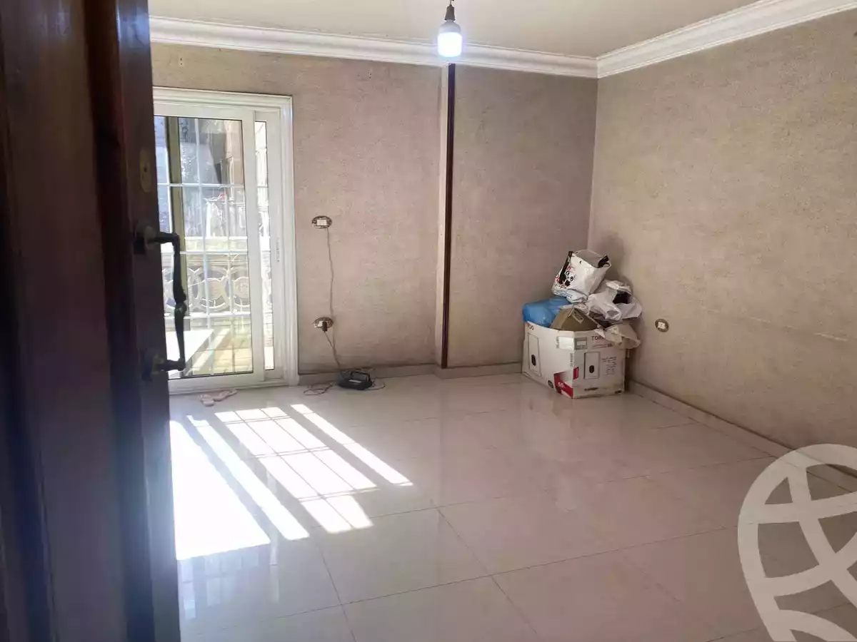 https://aqarmap.com.eg/en/listing/5597016-for-sale-alexandria-sporting-el-geish-road