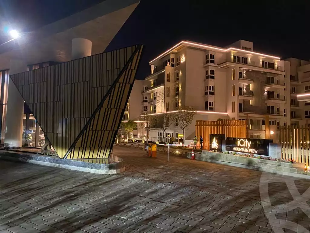 https://aqarmap.com.eg/en/listing/5597231-for-sale-cairo-new-cairo-compounds-mwntn-fyw-y-syty-mountain-park-mountain-view-icity