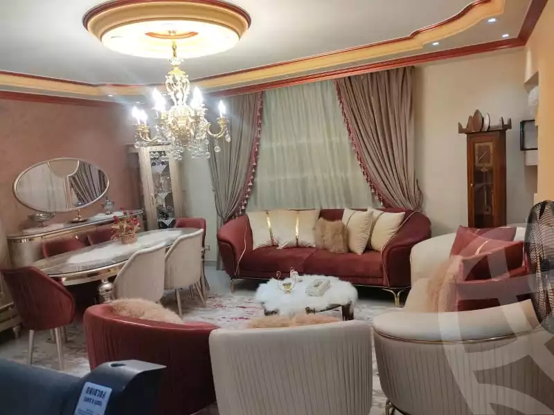 https://aqarmap.com.eg/en/listing/5597479-for-sale-cairo-el-maadi-sarayat-el-maadi-dmshek-st