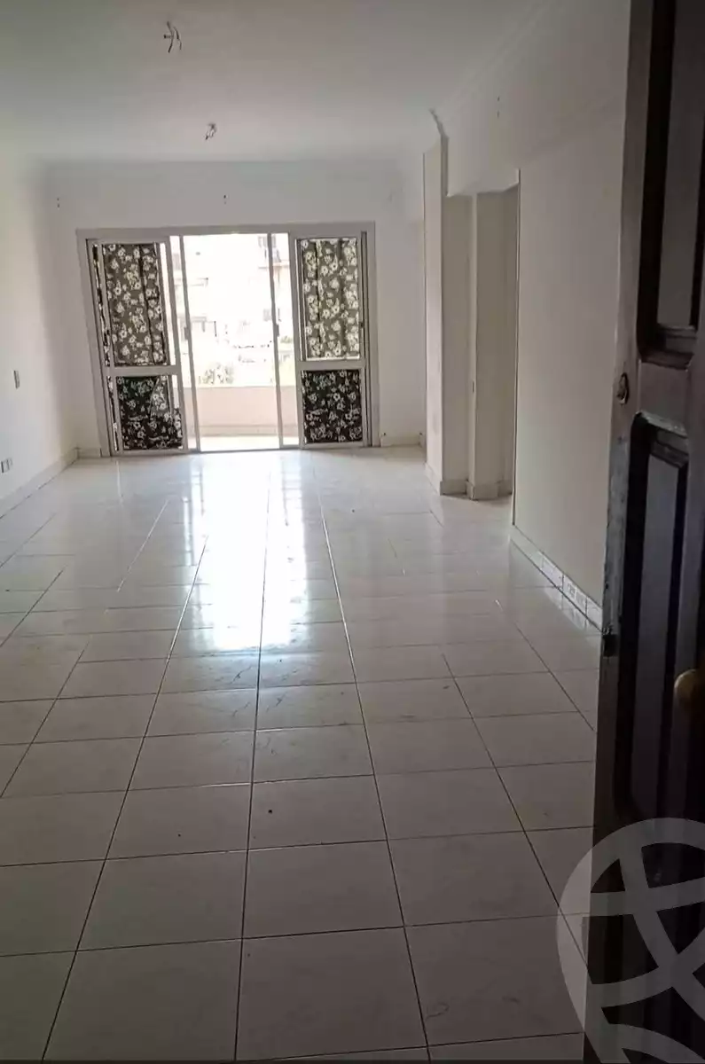 https://aqarmap.com.eg/en/listing/5598304-for-rent-cairo-mokattam-lhdb-l-ly-hay-el-ashgar