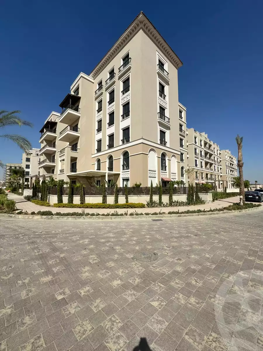 https://aqarmap.com.eg/ar/listing/5598505-for-sale-cairo-el-sheikh-zayed-city-compounds-kmbwnd-fyldj-wyst-dr-llttwyr