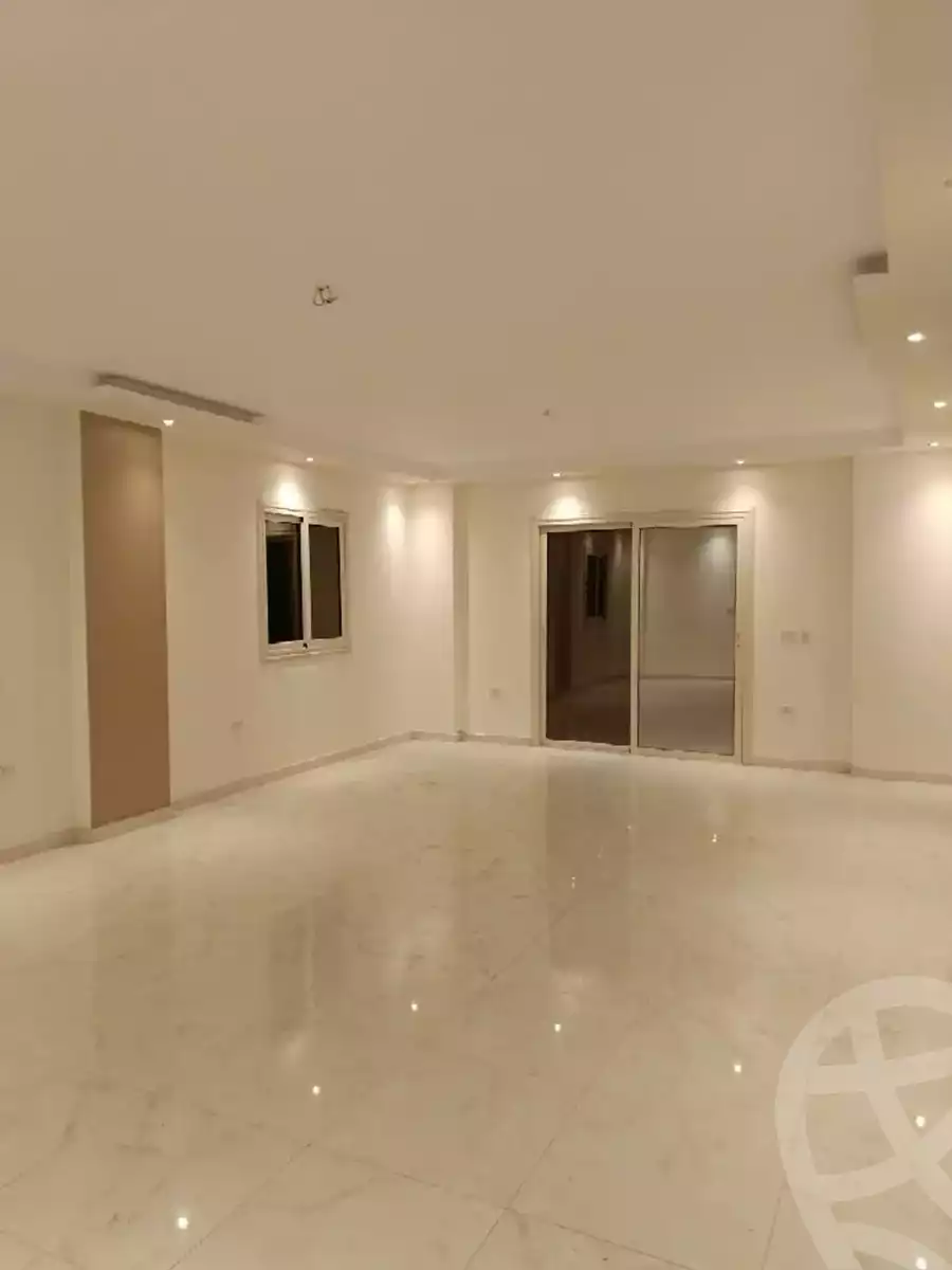 https://aqarmap.com.eg/en/listing/5598666-for-rent-cairo-mokattam-lhdb-l-ly-manteqt-ganob-s