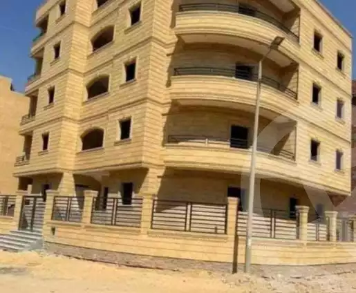 https://aqarmap.com.eg/ar/listing/5914906-for-sale-cairo-badr-city-hai-el-ashgar-featured-neighborhood