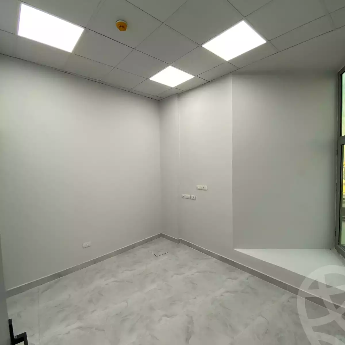 https://aqarmap.com.eg/en/listing/5599371-for-rent-cairo-el-sheikh-zayed-city-compounds-hayat-clinics-mall-al-fayoum-development