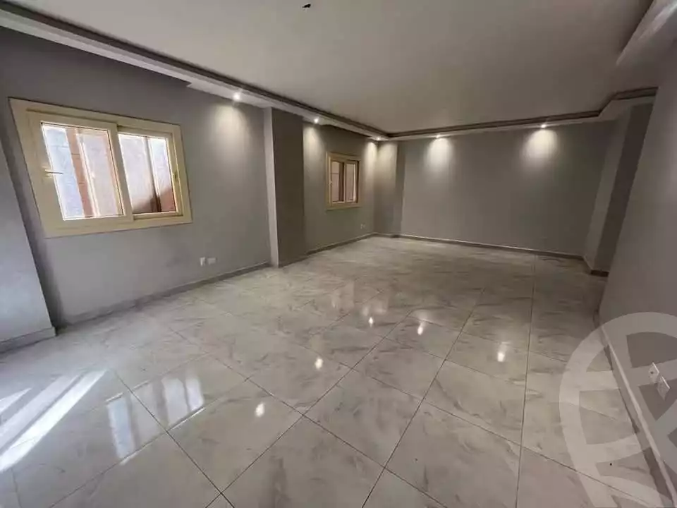https://aqarmap.com.eg/ar/listing/5599490-for-rent-cairo-mokattam-lhdb-l-ly-manteqt-ganob-s