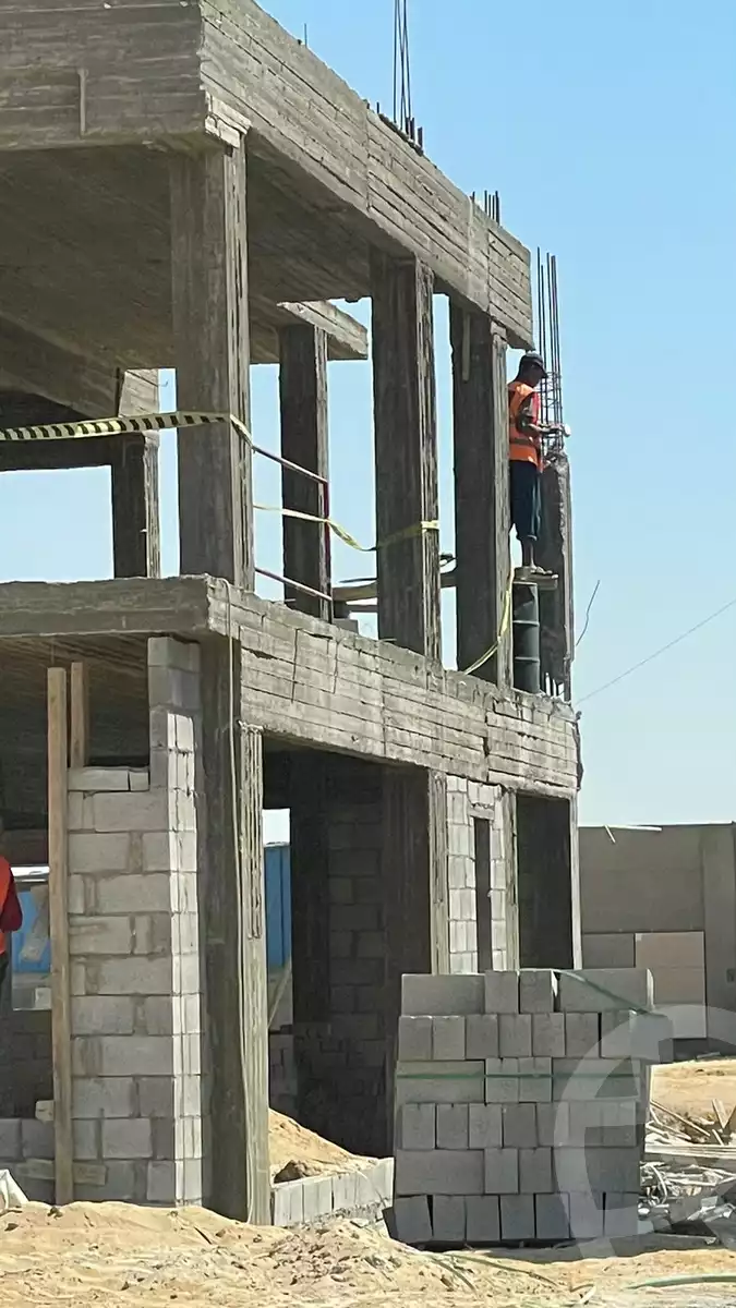 https://aqarmap.com.eg/en/listing/5600819-for-sale-cairo-el-sheikh-zayed-city-lshykh-zyd-ljdyd-v-levels-compound-dunes
