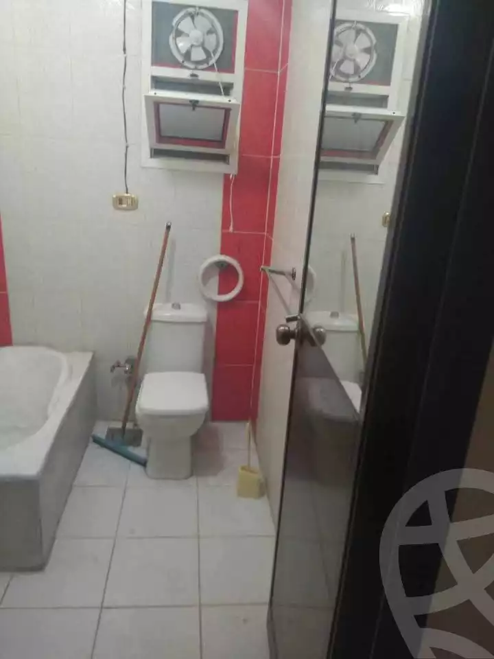 https://aqarmap.com.eg/ar/listing/5916315-for-sale-alexandria-sydy-bshr-sydy-bshr-bhry-gamal-abd-el-nasir-st