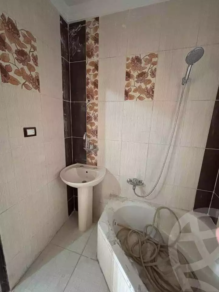 https://aqarmap.com.eg/ar/listing/5915470-for-sale-alexandria-lsywf-gamila-abu-herid-st