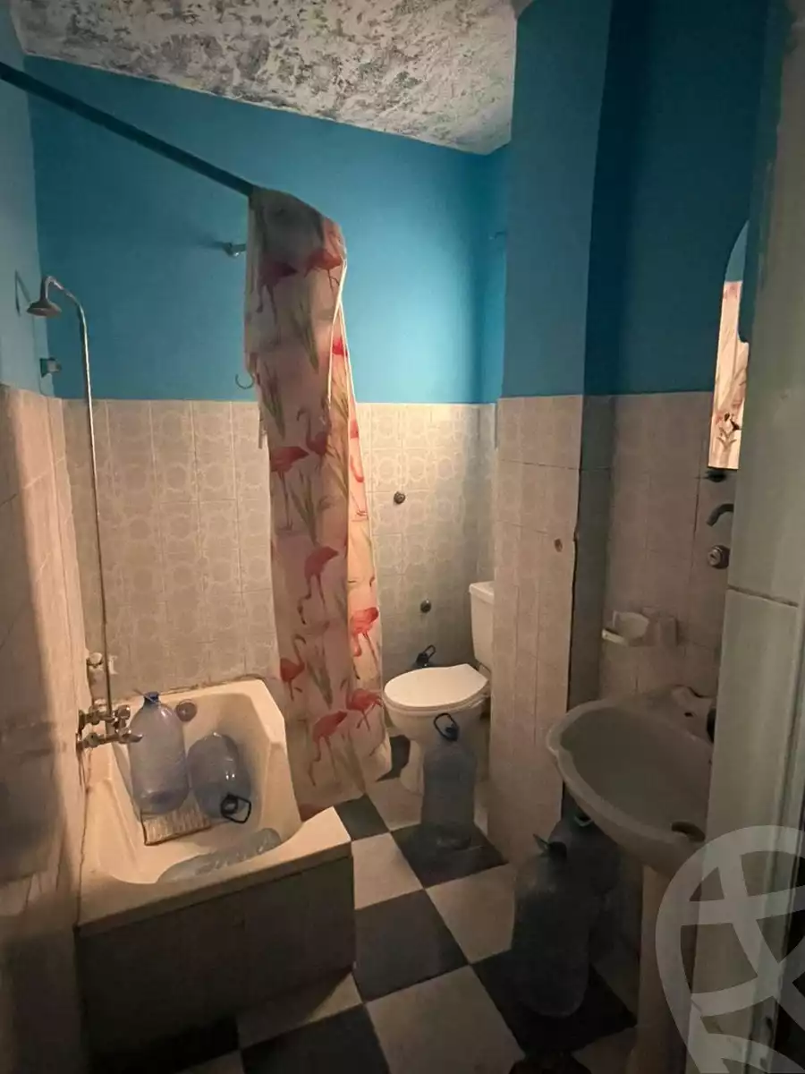 https://aqarmap.com.eg/en/listing/5907392-for-sale-alexandria-l-jmy-lbytsh-mecca-st