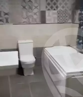 https://aqarmap.com.eg/en/listing/5907533-for-sale-cairo-mokattam-el-hadabah-el-wosta-el-mantaqa-el-olaa-baron-school-street