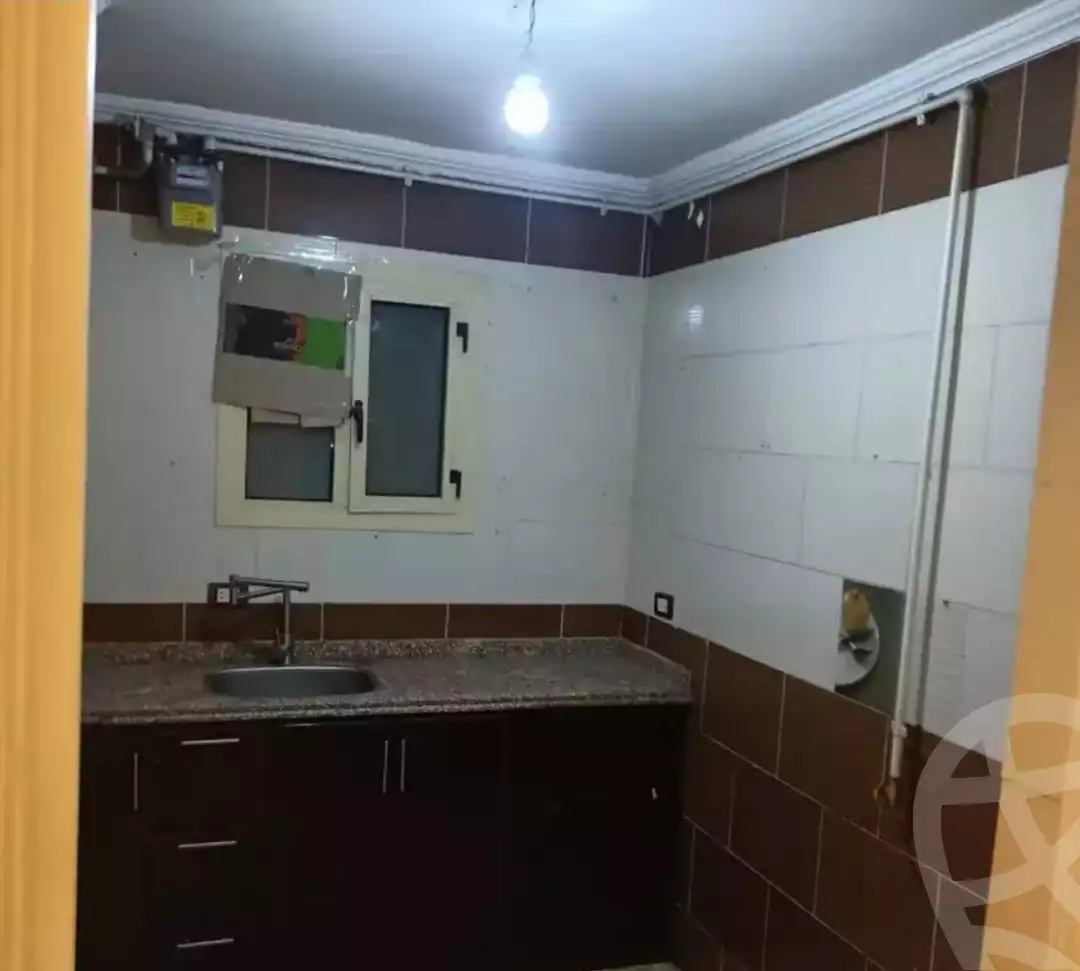 https://aqarmap.com.eg/en/listing/5915805-for-sale-alexandria-zezenia-ibrahim-el-attar-st