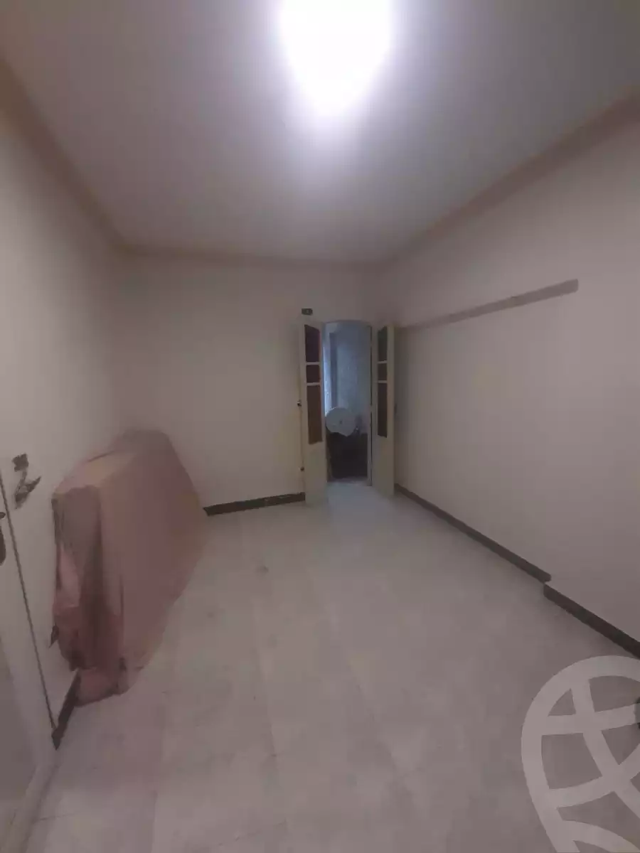 https://aqarmap.com.eg/ar/listing/5912562-for-sale-alexandria-sydy-bshr-sydy-bshr-bhry-gamal-abd-el-nasir-st