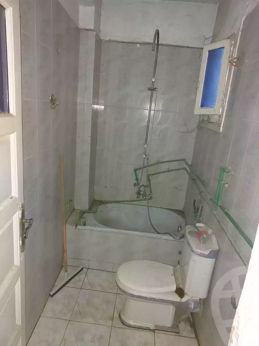 https://aqarmap.com.eg/en/listing/5914272-for-sale-sharqia-zagazig-zagazig-city-al-shahid-taiar-ahmed-bakr-st