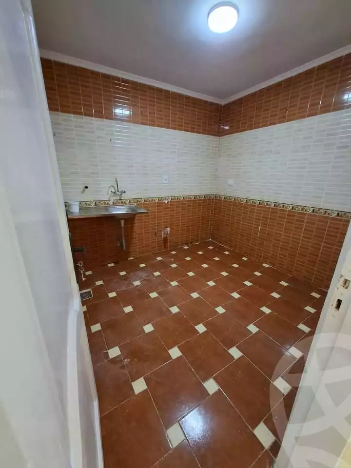 https://aqarmap.com.eg/en/listing/5913809-for-sale-cairo-el-haram-shareaa-khatem-el-morsalen