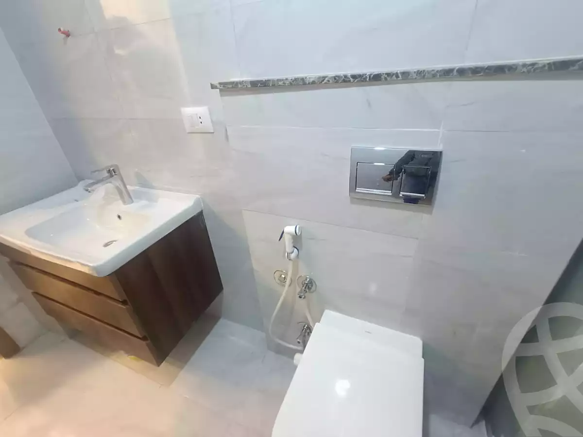 https://aqarmap.com.eg/ar/listing/5606667-for-sale-cairo-el-maadi-zahraa-el-maadi-kmbwnd-lhy-lytly-trst-jrwb