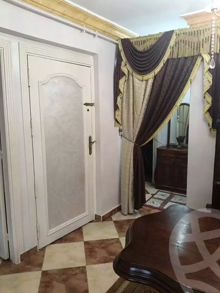 https://aqarmap.com.eg/en/listing/5914110-for-sale-alexandria-el-zaherya