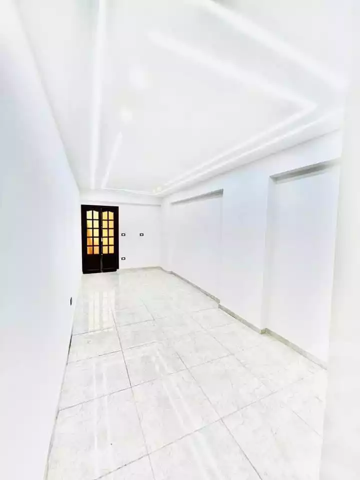 https://aqarmap.com.eg/en/listing/5608665-for-sale-alexandria-lsywf-el-falki