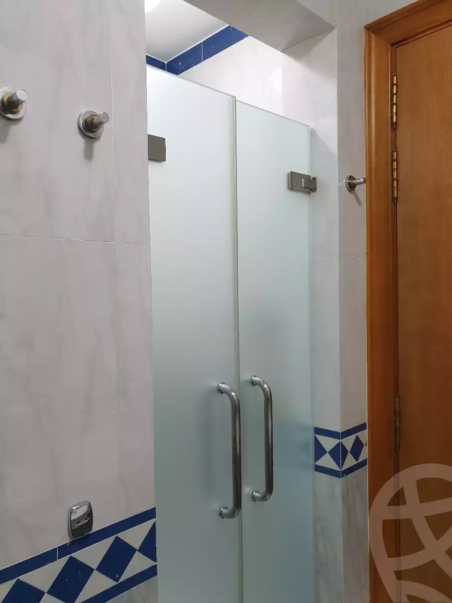 https://aqarmap.com.eg/en/listing/5609325-for-sale-cairo-new-cairo-ganob-el-akadamiya-south-academy-h
