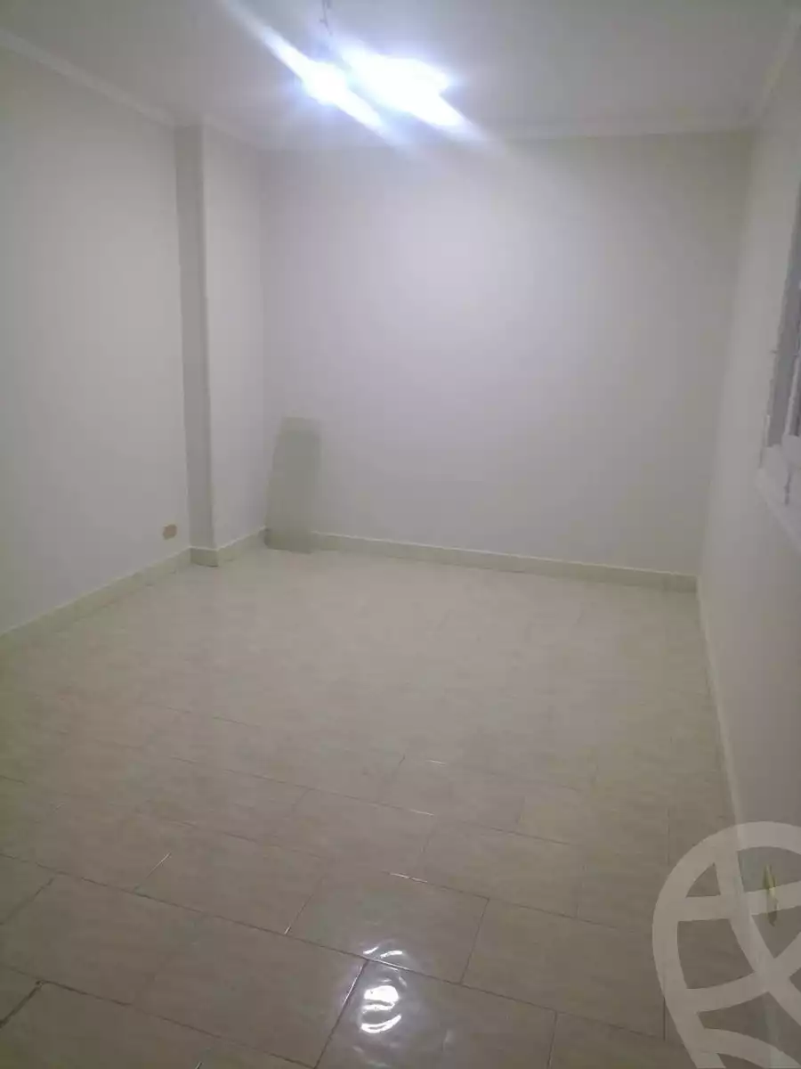 https://aqarmap.com.eg/ar/listing/5912831-for-sale-cairo-helwan-hadayek-helwan-el-shareef
