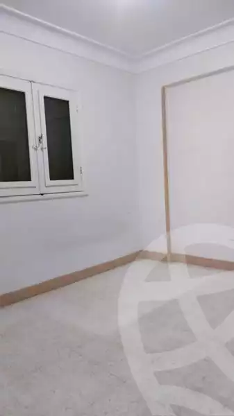https://aqarmap.com.eg/ar/listing/5611853-for-rent-alexandria-el-hanouvel