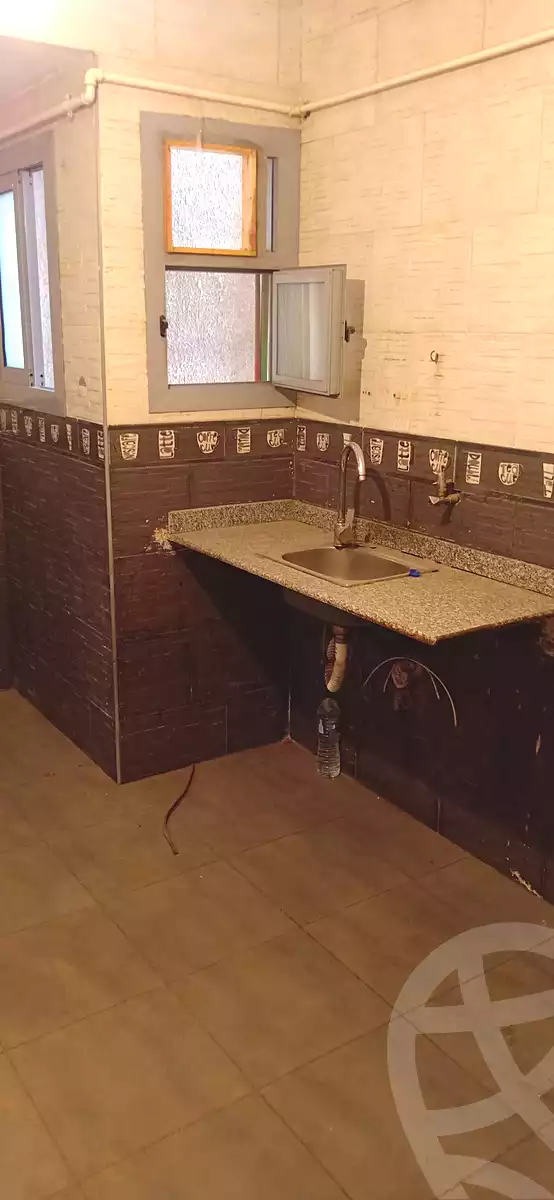 https://aqarmap.com.eg/en/listing/5613463-for-rent-cairo-el-haram-shareaa-naser-el-thawrah