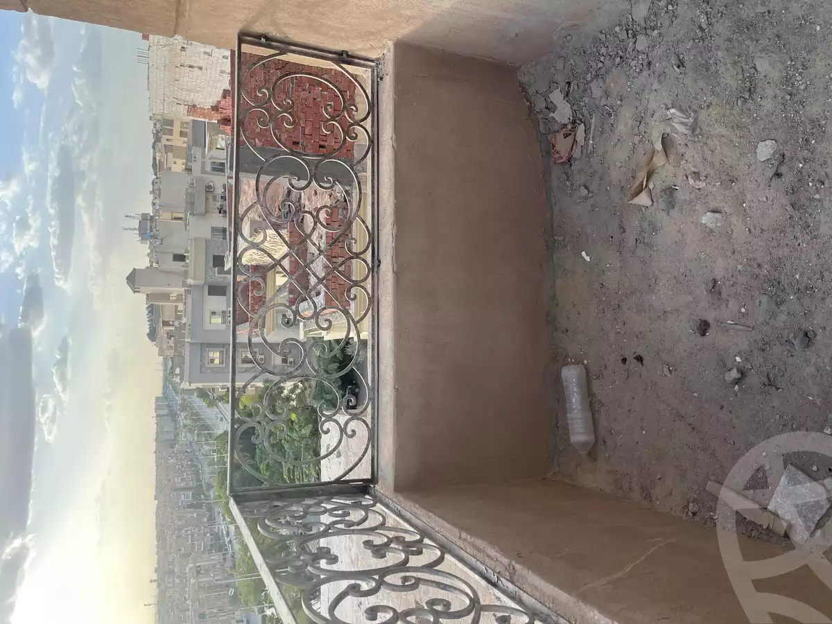 https://aqarmap.com.eg/en/listing/5616069-for-sale-cairo-new-cairo-gharb-arabila-doctor-hani-maher-st