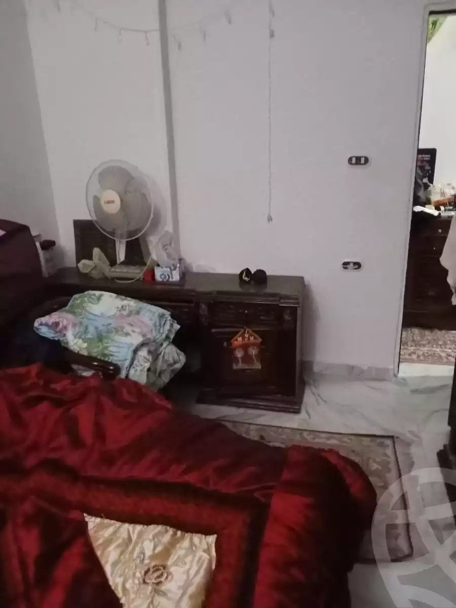 https://aqarmap.com.eg/en/listing/5617988-for-sale-alexandria-el-hanouvel-yathreb-st