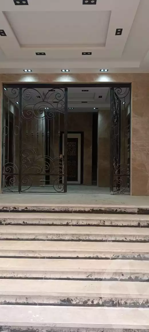 https://aqarmap.com.eg/ar/listing/5618043-for-sale-cairo-new-cairo-el-lotus-lotus-south