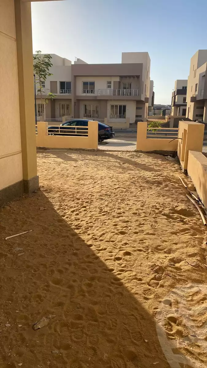 https://aqarmap.com.eg/en/listing/5619910-for-sale-cairo-6th-of-october-compounds-grand-heights
