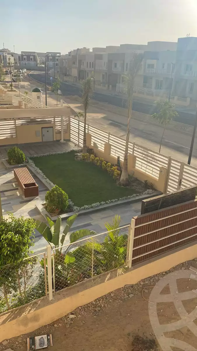 https://aqarmap.com.eg/en/listing/5619910-for-sale-cairo-6th-of-october-compounds-grand-heights