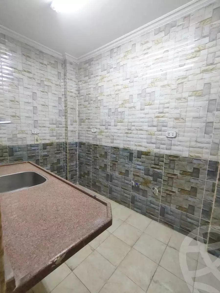 https://aqarmap.com.eg/ar/listing/5620040-for-rent-qalyubia-shubra-el-khaima