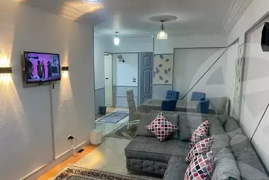 https://aqarmap.com.eg/ar/listing/5620231-for-rent-alexandria-miami