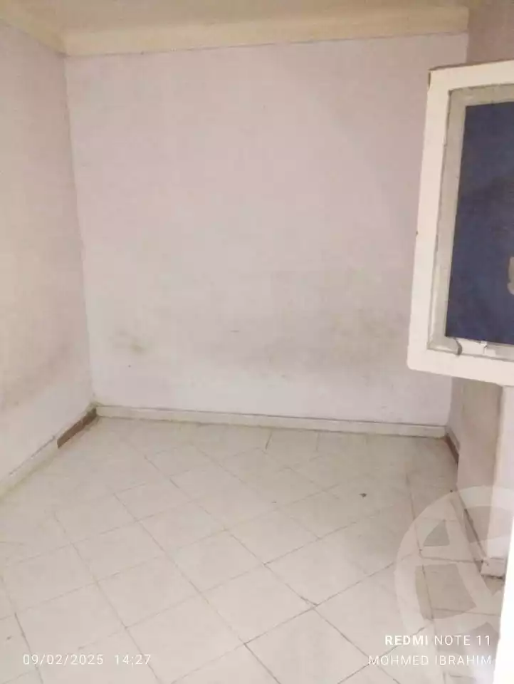 https://aqarmap.com.eg/ar/listing/5621196-for-rent-alexandria-el-hanouvel-amr-ibn-el-aas-st