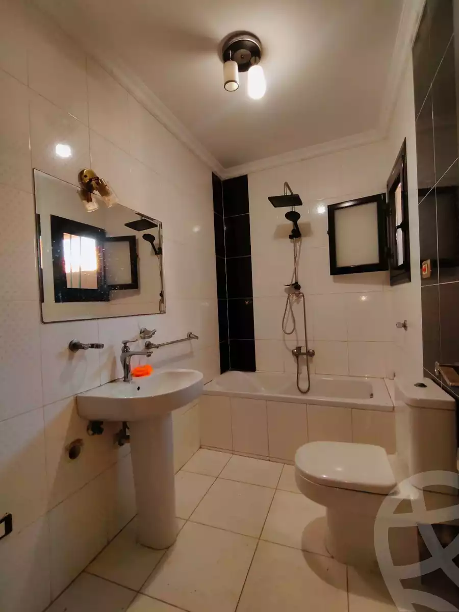 https://aqarmap.com.eg/ar/listing/5621331-for-sale-alexandria-l-jmy-lbytsh-al-kaada-st