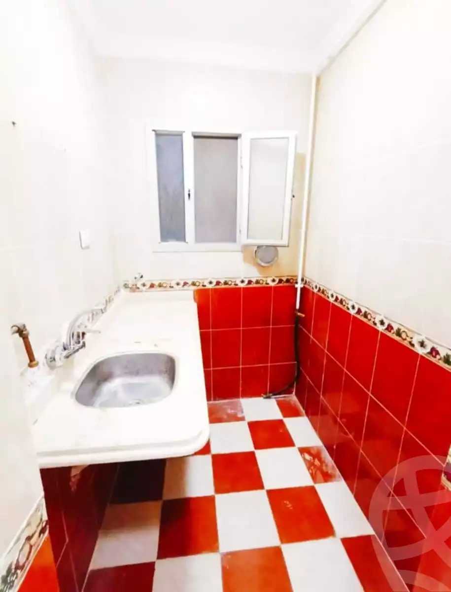 https://aqarmap.com.eg/ar/listing/5621553-for-sale-alexandria-el-hanouvel-el-madina-el-monawwara-st