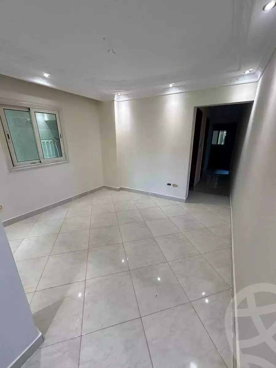 https://aqarmap.com.eg/ar/listing/5622011-for-rent-cairo-mokattam-lhdb-l-ly-diplomats-neighborhood