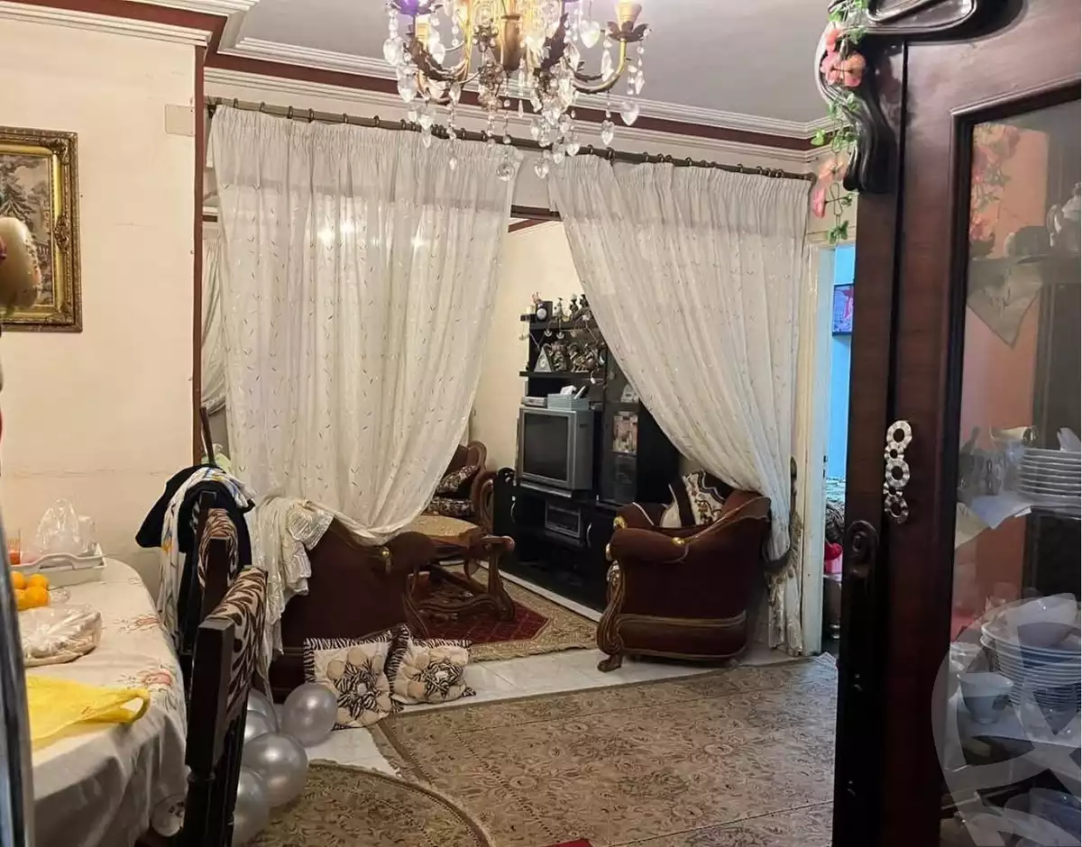 https://aqarmap.com.eg/en/listing/5622346-for-sale-cairo-el-matarya-teraat-el-gabal-st.