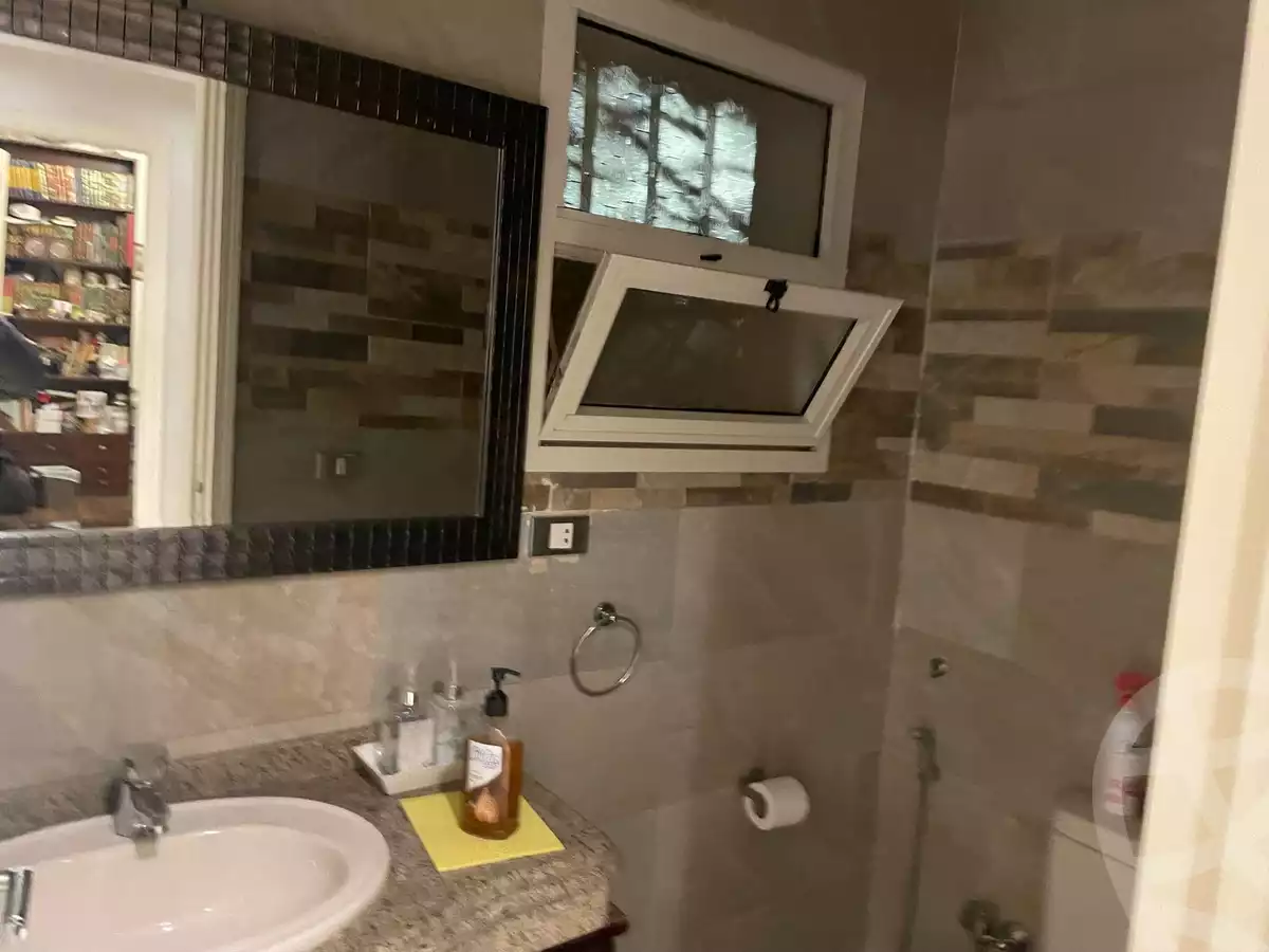 https://aqarmap.com.eg/ar/listing/5622390-for-sale-cairo-el-sheikh-zayed-city-compounds-hadayek-el-mohandiseen