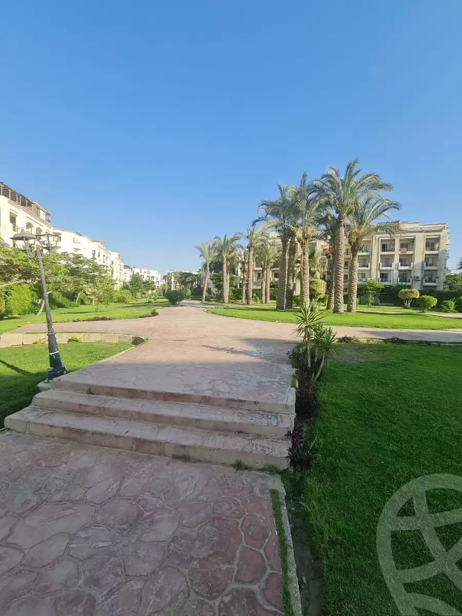 https://aqarmap.com.eg/ar/listing/5622390-for-sale-cairo-el-sheikh-zayed-city-compounds-hadayek-el-mohandiseen