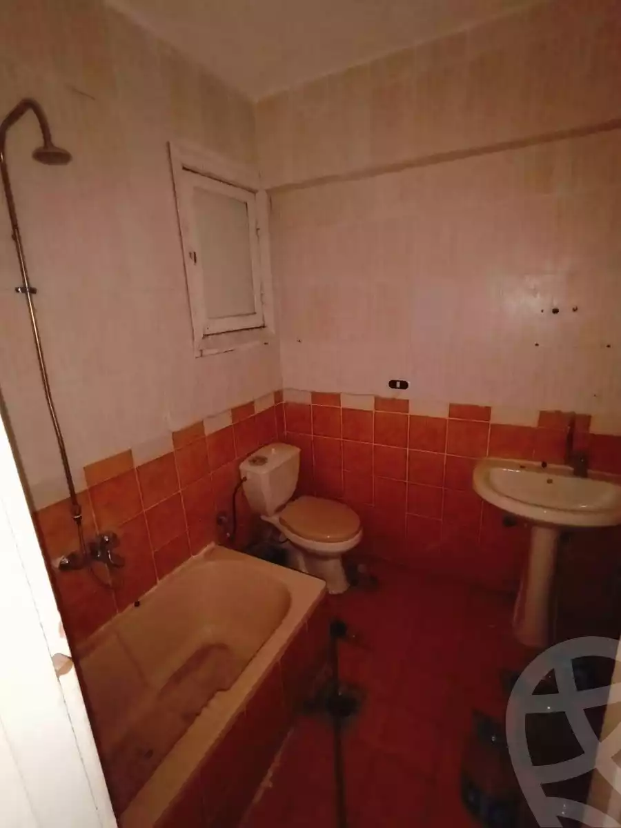 https://aqarmap.com.eg/ar/listing/5623198-for-sale-alexandria-el-hanouvel-rich-home-st