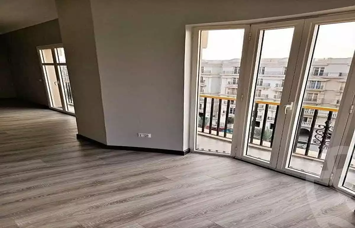 https://aqarmap.com.eg/en/listing/5937505-for-sale-cairo-new-cairo-compounds-hyde-park-parkway-hyde-park-compound