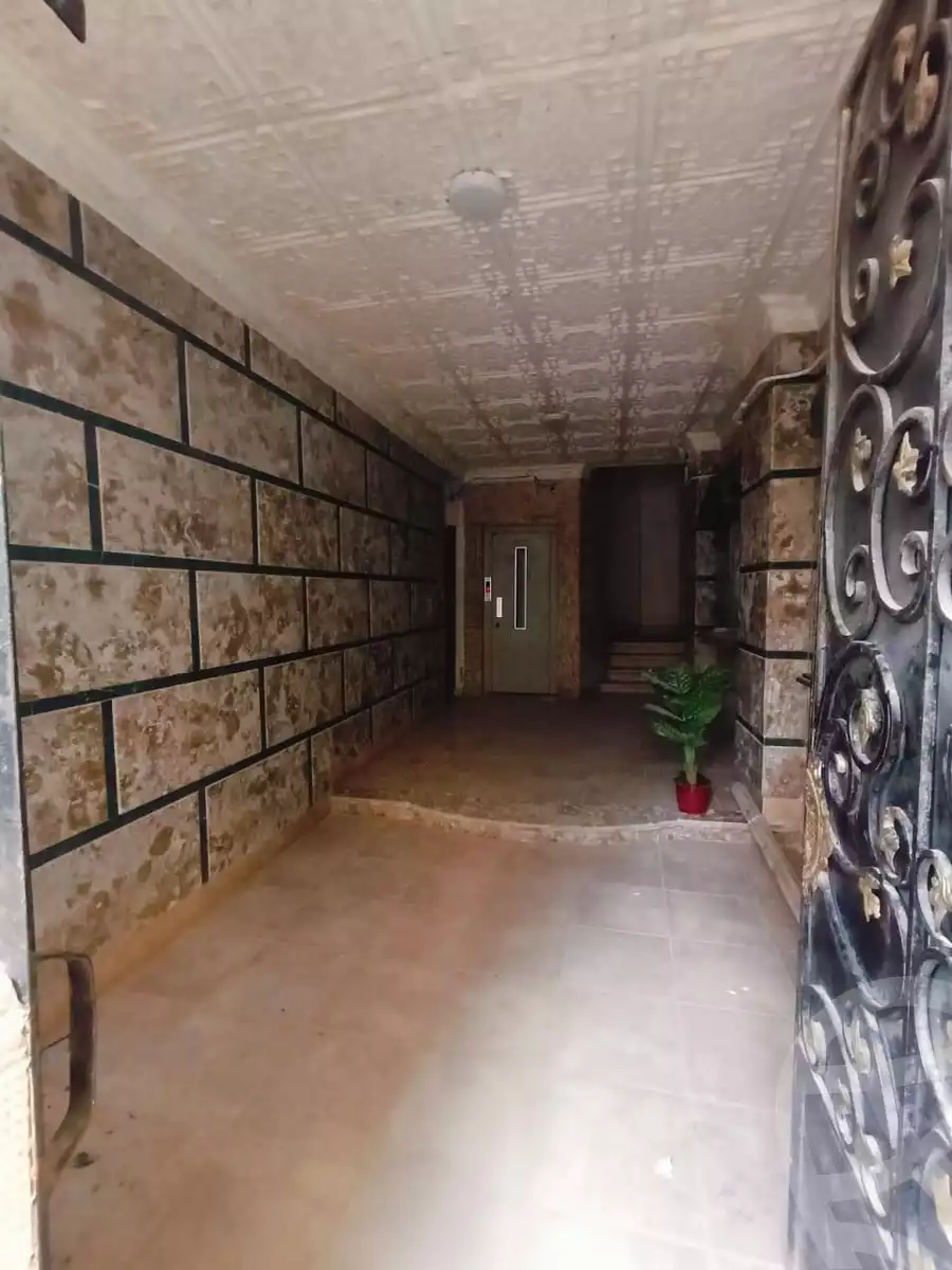 https://aqarmap.com.eg/ar/listing/5623768-for-sale-alexandria-el-hanouvel-al-asdakaa-st