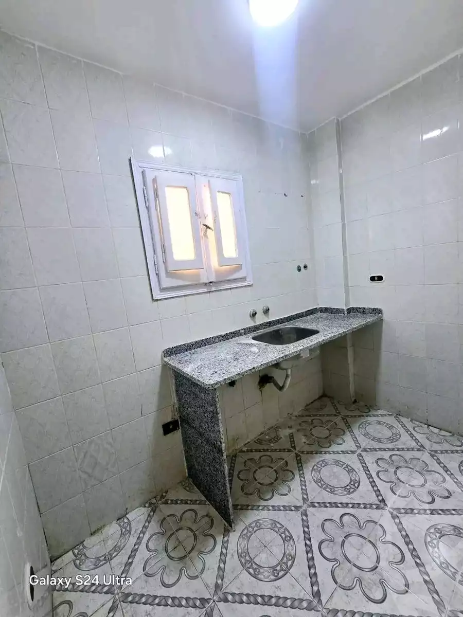 https://aqarmap.com.eg/ar/listing/5624348-for-sale-alexandria-l-jmy-shataa-el-nakheel-street-12