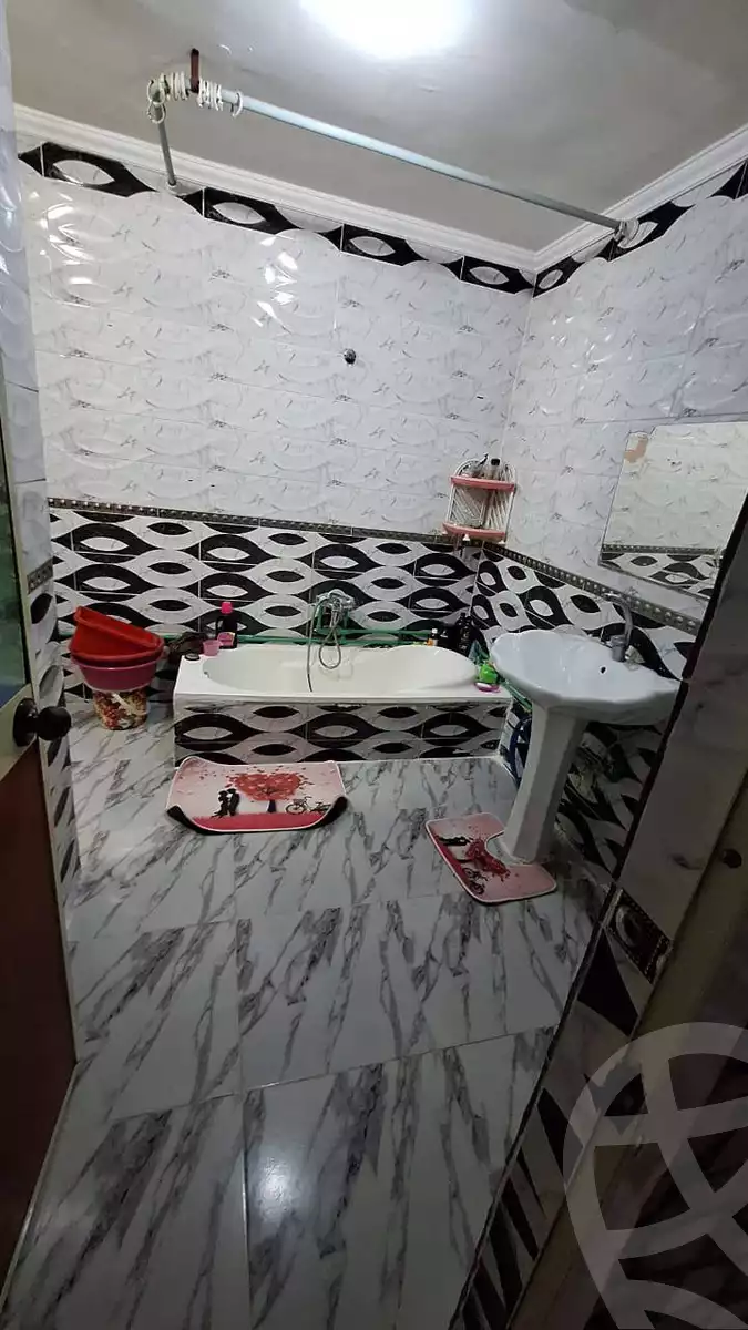 https://aqarmap.com.eg/en/listing/5625272-for-sale-alexandria-rs-ltyn