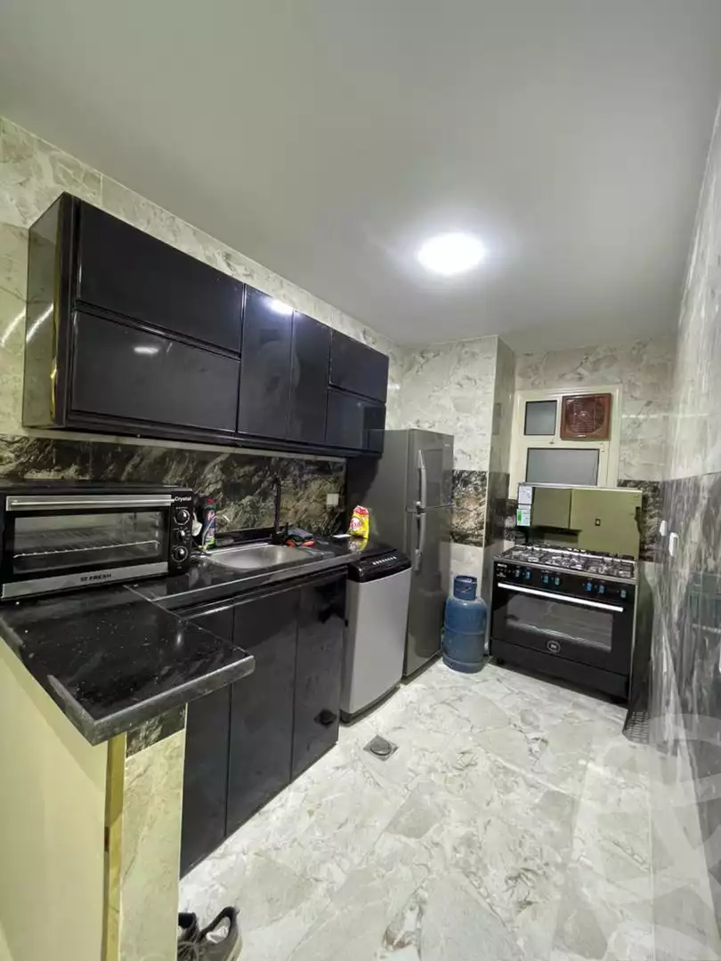 https://aqarmap.com.eg/en/listing/5626315-for-sale-cairo-6th-of-october-el-ahyaa-neighborhood-3rd-al-hay-al-thalith-st