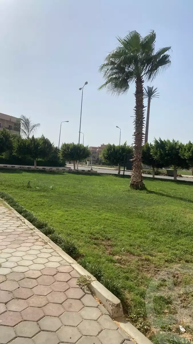 https://aqarmap.com.eg/en/listing/5626330-for-sale-cairo-el-shorouk-lhy-lwl-grb-neighbourhood-2